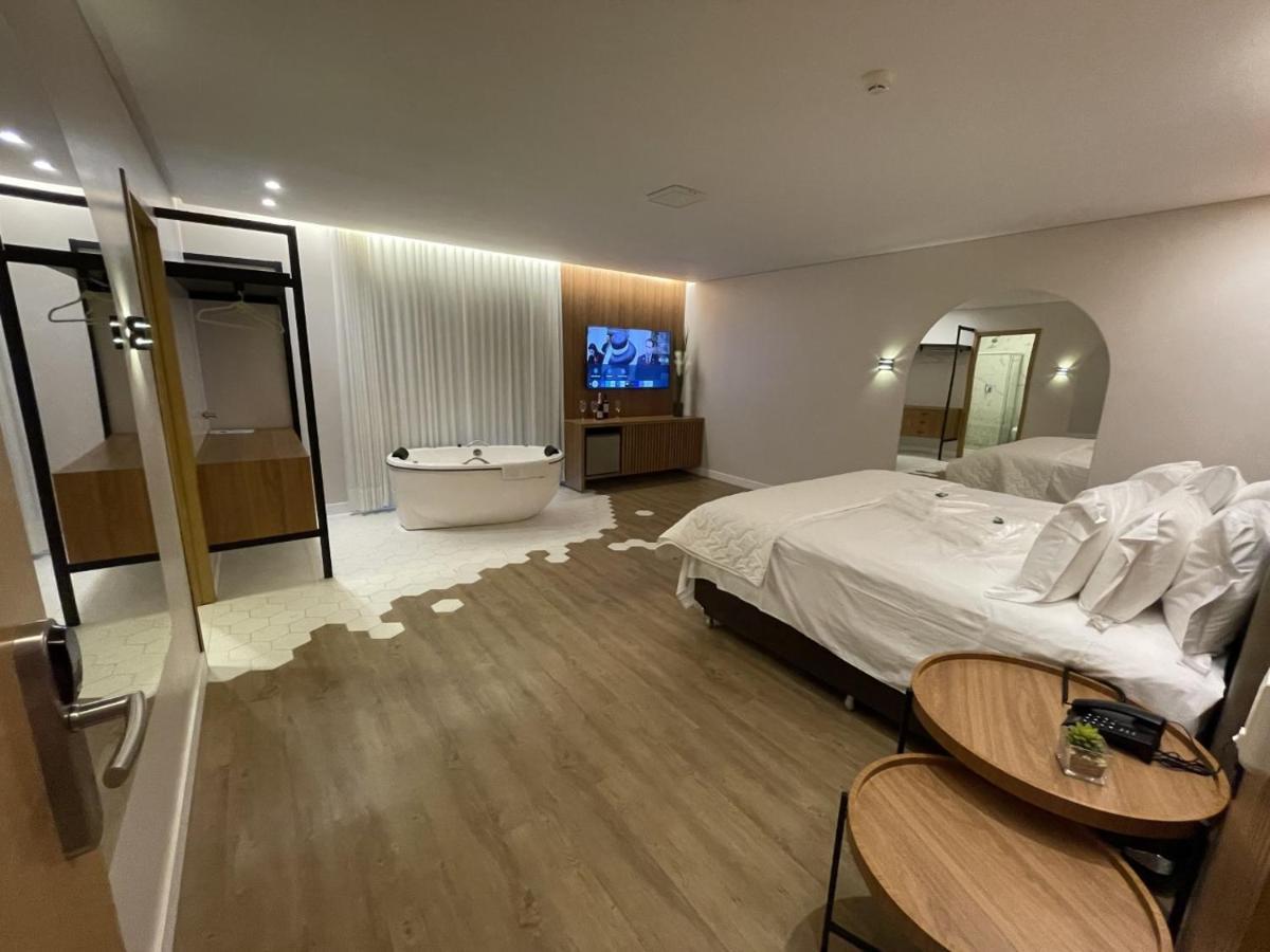 Hotel Do Lago Bela Vista de Goias Екстер'єр фото